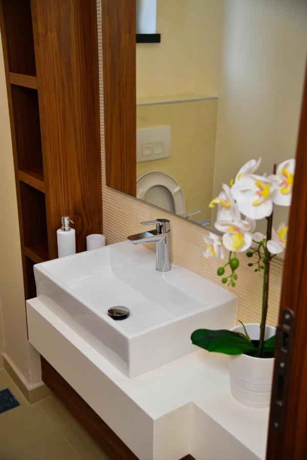 Lux Apartment In City Center Belgrado Exterior foto